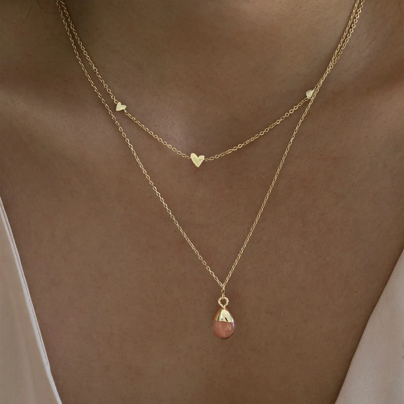 3 small hearts necklace